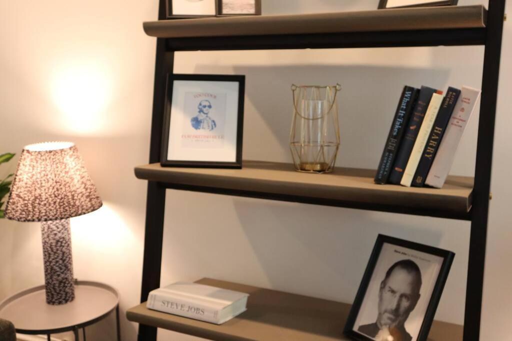 3-Bedroom House With Cute Patio Explore Dc On Foot Washington Luaran gambar