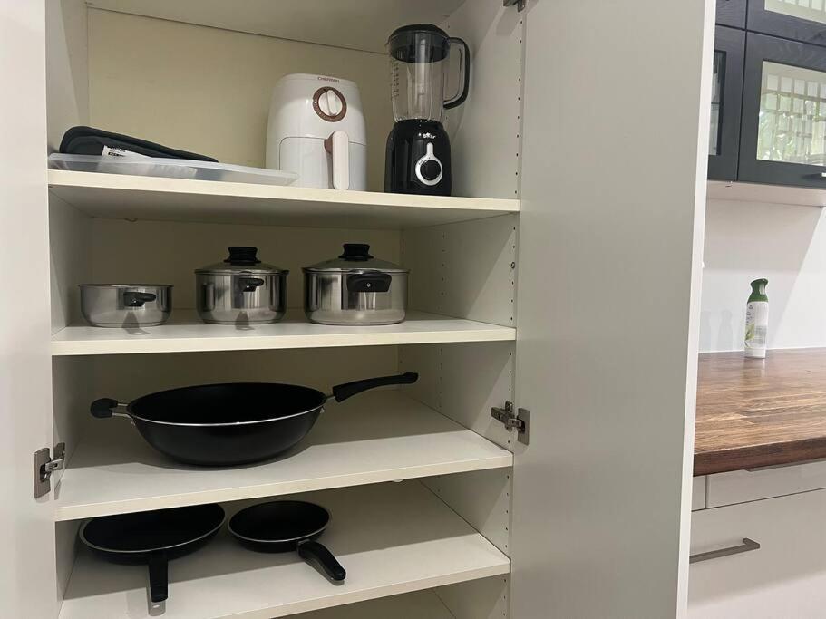 3-Bedroom House With Cute Patio Explore Dc On Foot Washington Luaran gambar