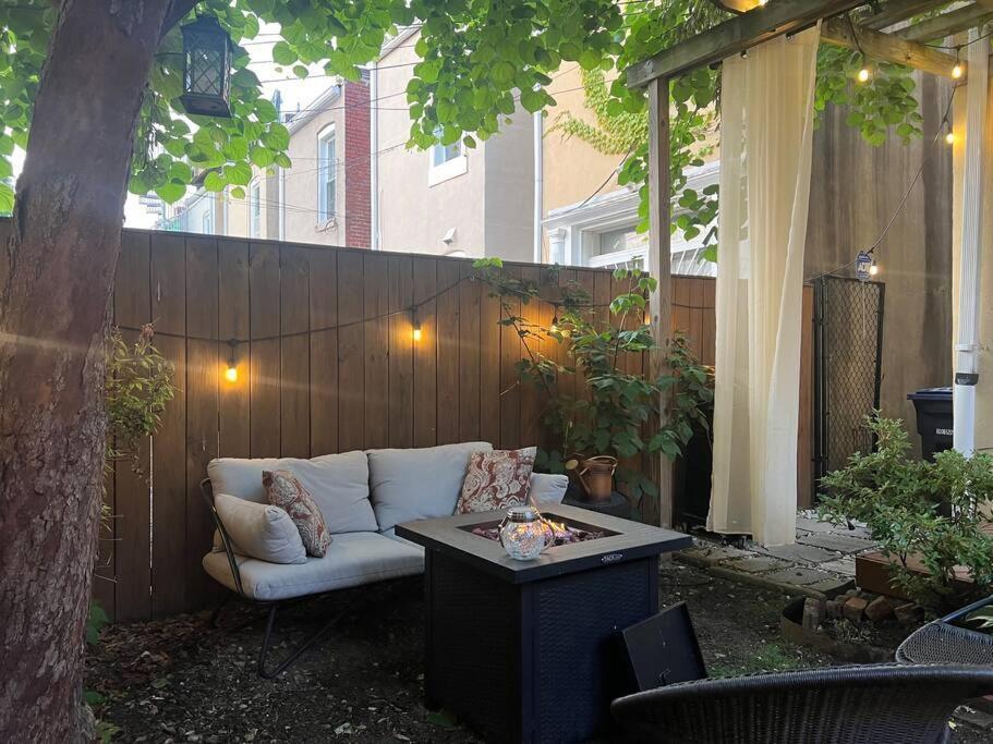 3-Bedroom House With Cute Patio Explore Dc On Foot Washington Luaran gambar